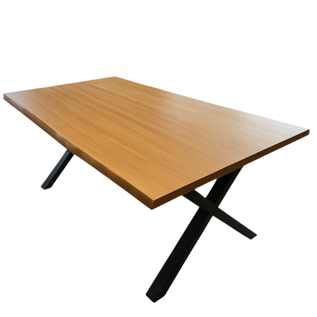 Massivholztisch aus Eiche nach Maß – 4 cm starke Tischplatte mit Baumkante & X-Beinen